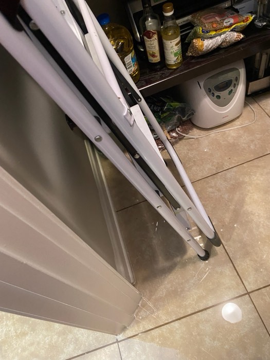 Damage photo 22